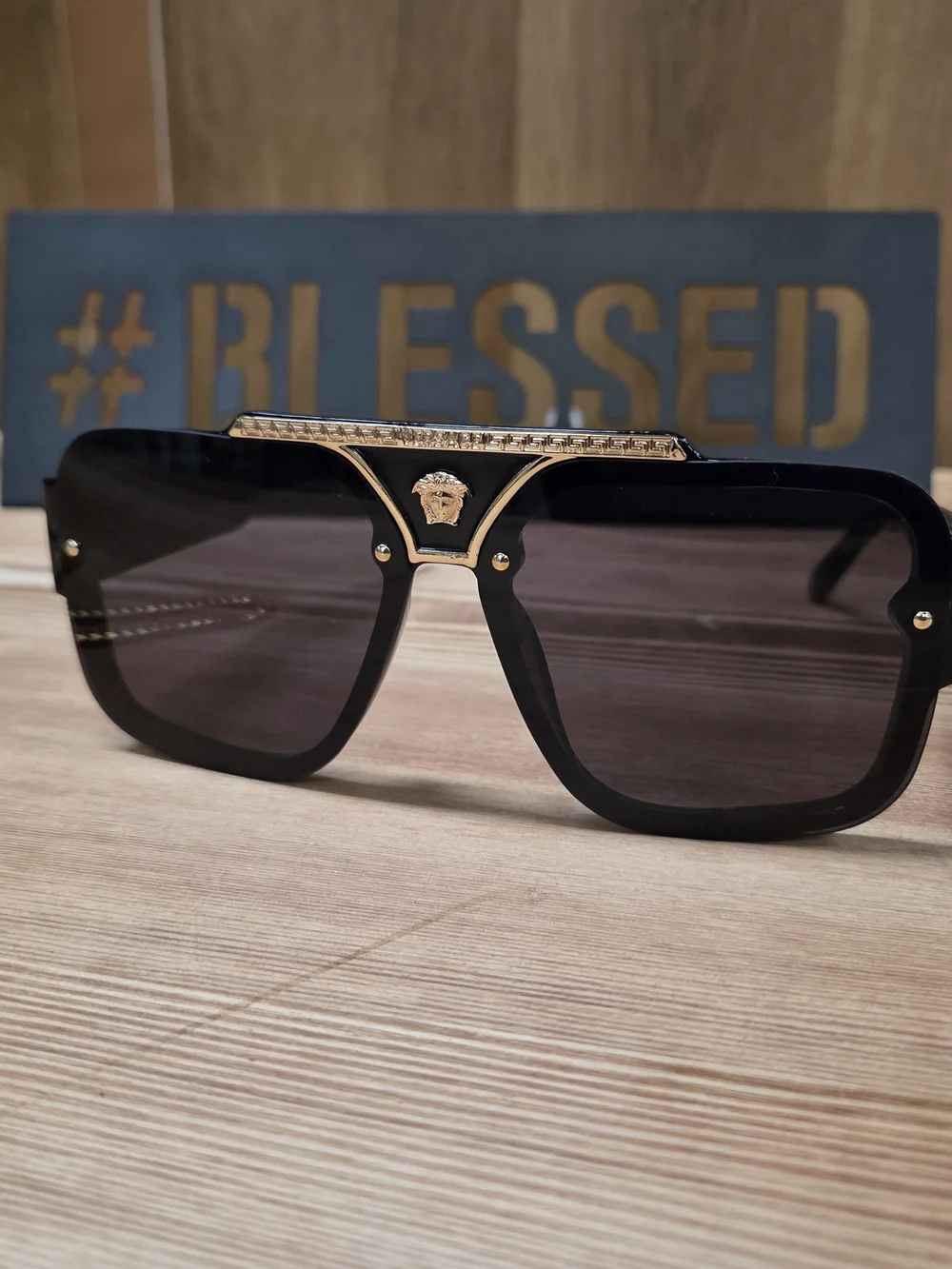 Unisex Black and Gold Aviator Sunglasses